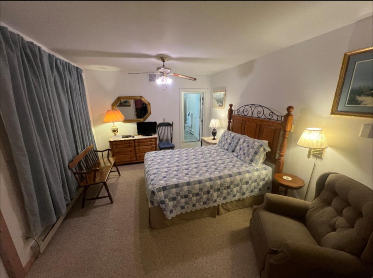 Bed & Breakfast Haven By The Sea